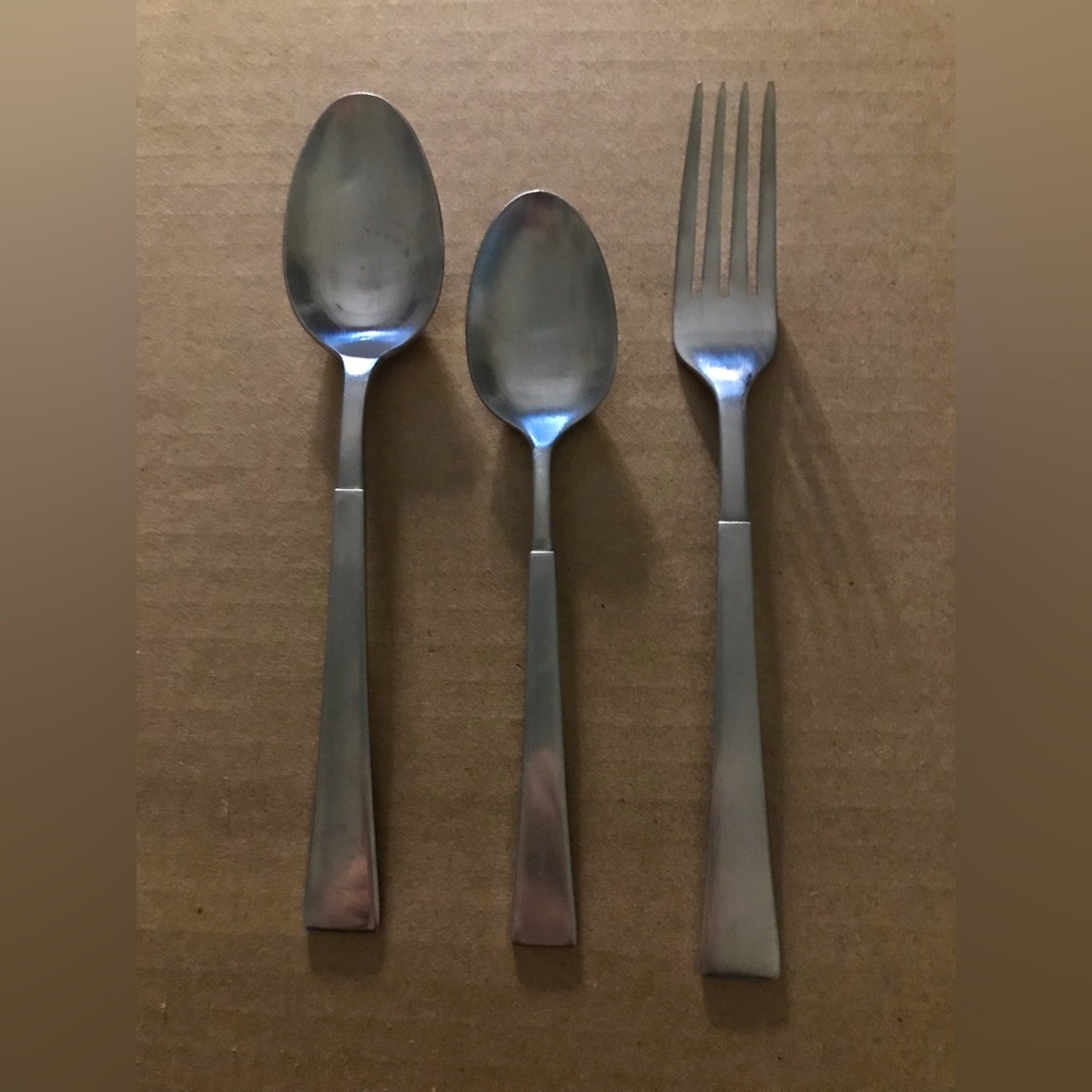 Vintage Oneida 18/0  Replacement Flatware / Dinner Spoon Teaspoon / Dinner Fork